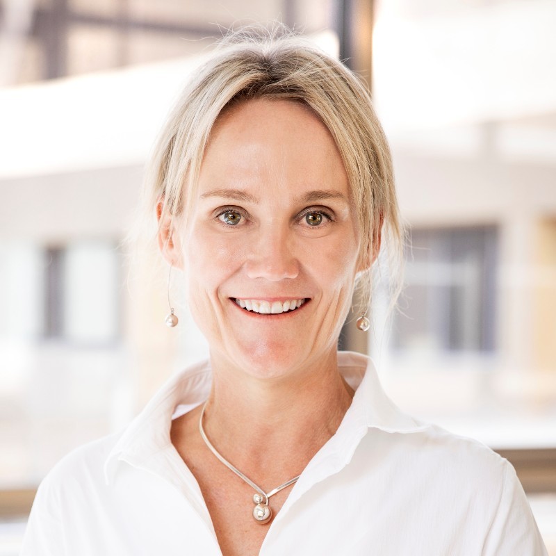 Sarah McRae